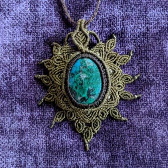 Macrame Gemstone Necklace - Picture 4 of 6